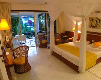 Lanka Princess Hotel - Bentota - Bedroom