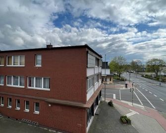 Hotel Gifhorn Inn - Gifhorn - Gebouw