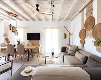 Sersi Paros - Parikia - Sala de estar