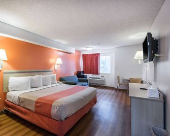Motel 6 Lawrence Ks - Lawrence - Habitación