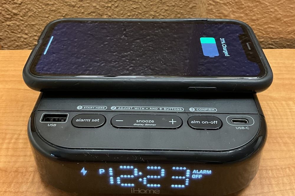 Room amenity view of Anaheim Islander Inn And Suites