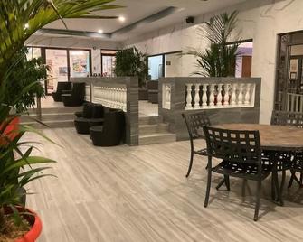 Fajardo Inn - Fajardo - Lobby