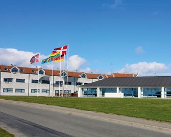 Ærø Hotel - Adults only - Marstal - Edificio