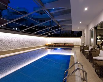 Xperia Grand Bali Hotel - Alanya - Piscina