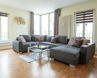 Altstadtliebe - Ferienwohnung Eisenach Stadtmitte am Bachhaus - Eisenach - Sala de estar