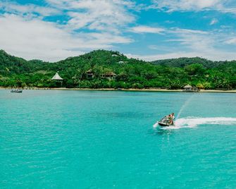 Tranquilseas Eco Lodge & Dive Center - Sandy Bay