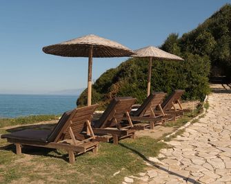 Canal D' Amour by Estia - 斯達林 - 天井