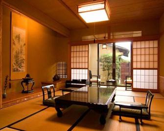 Ryotei Takano - Chikuma - Dining room