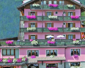 Alpen Hotel Vidi - Madonna di Campiglio - Bygning