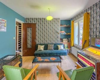 Sixties Forever - une immersion années 60 - Hirson - Salon
