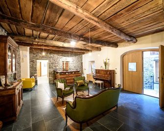 Ostello Del Castello Tirano - Tirano - Sala de estar