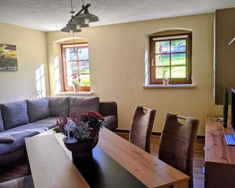 Ferienwohnung Aus-Zeit auf dem Lande - Bad Gottleuba - Essbereich