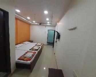 Shree Atithi Executive - Ganpati Pule - Habitación