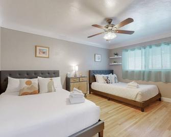 Casaderita Luxury Home Near Unm! - אלבקורקי