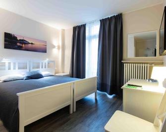 Hotel Bristol - Luxembourg - Bedroom