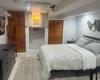 1 bedroom in the heart of everything by nyc restaurants shopping MetLife soho - North Bergen - Habitación