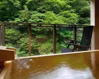 Premium Suites 'Hanare Matsushimakaku' Produced by Shousuke no Yado Takinoyu - Aizuwakamatsu - Balkon