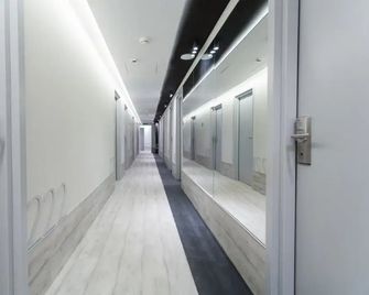 Kampus - Gdansk - Corredor