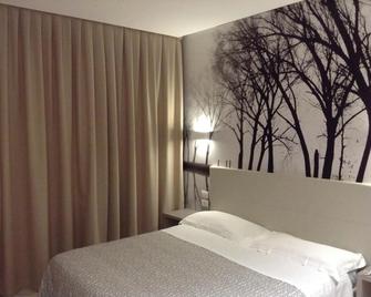 Hotel Napoleon - Lucca - Bedroom