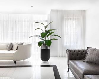 Luxury Suites By Nok Istanbul Nisantasi - Istanbul - Living room