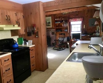 Surf and Seabirds! - Phippsburg - Kitchen