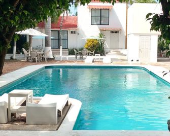 Hotel Olinalá Diamante - Acapulco - Zwembad
