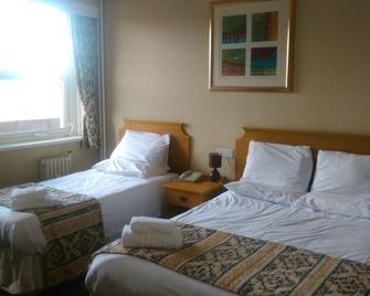 مونارك هوتل - بريدلنغتون - غرفة نوم