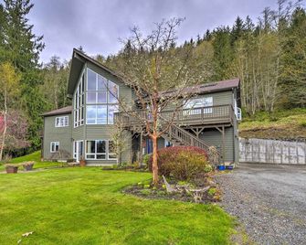 Idyllic Retreat about 20 Mi to Olympic National Park! - Port Angeles - Edificio