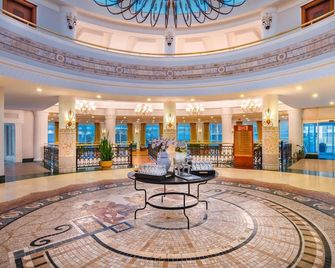 Trendy Aspendos Beach - Side - Hành lang