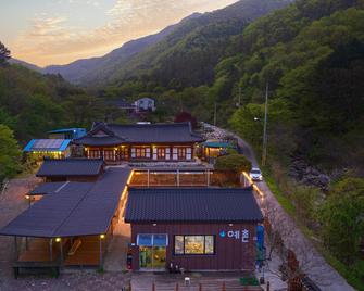 완주 예촌힐링스테이 - 완주군 - 건물