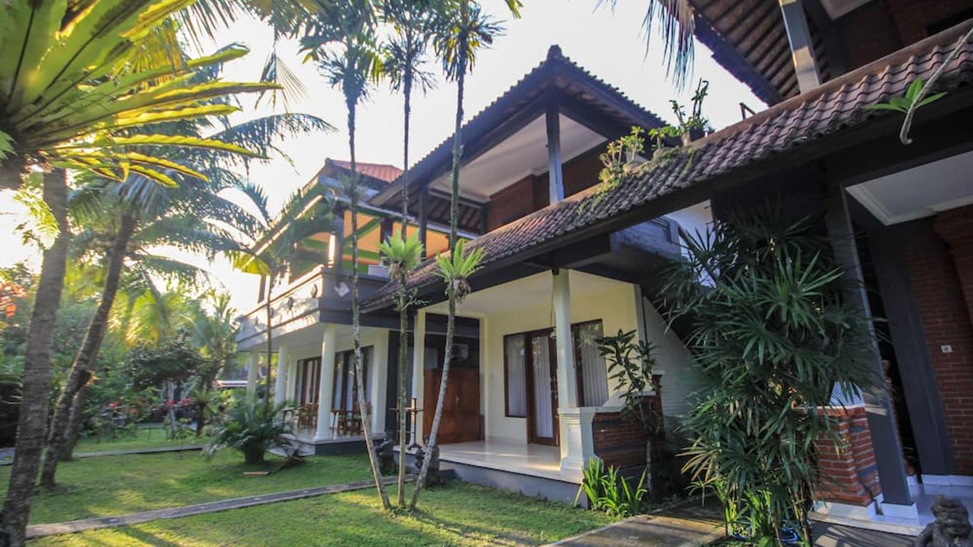 Pramewari Homestay