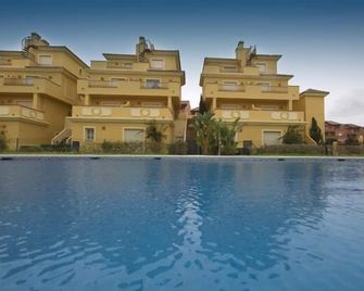 Apartamentos Vista Real - La Línea de la Concepción - Pool