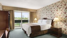 Travelodge Hotel Niagara Falls Fallsview - Niagara Falls - Makuuhuone