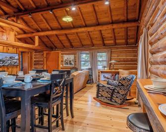 Ycc Cabin - West Yellowstone - Comedor