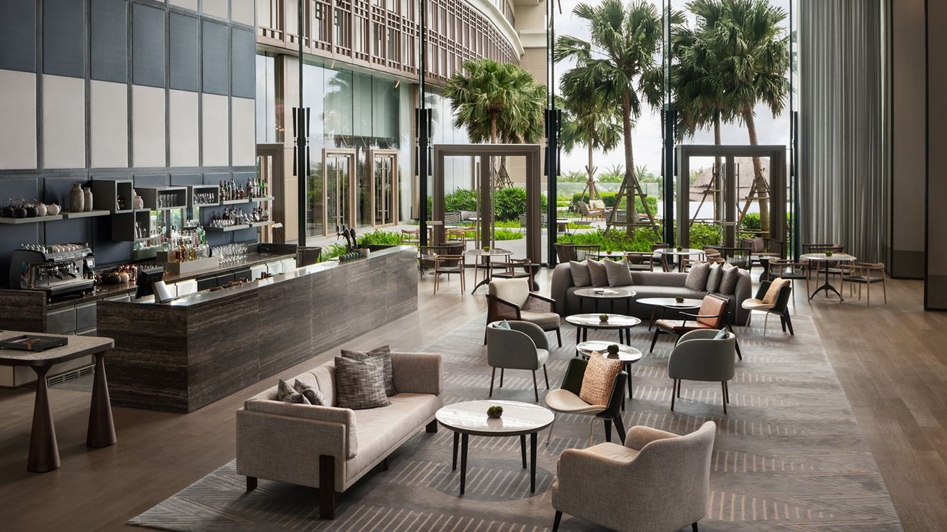 New World Hoiana Beach Resort