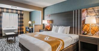 Quality Inn & Suites - Missoula - Bedroom