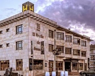 Hotel Spa El Muelle de Suances - Suances - Building