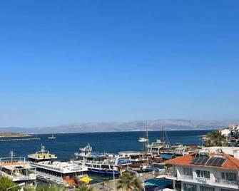 Grand Faik Hotel - Cesme