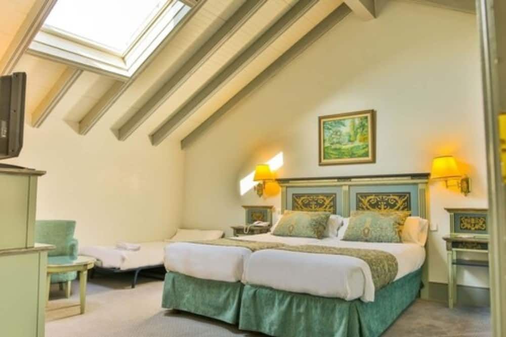 Palacio de los Velada