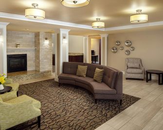 Homewood Suites by Hilton Wallingford-Meriden - Wallingford - Sala de estar