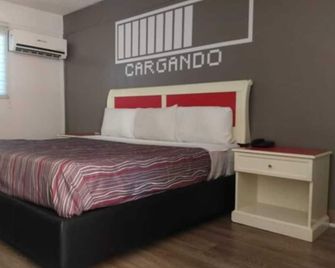 Hotel Boulevard Mexicali - Mexicali - Schlafzimmer