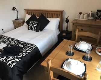 Beightons bed and Breakfast - Bury St. Edmunds - Bedroom