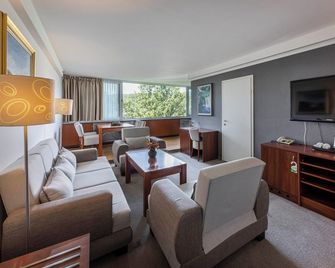 Hotel Jezero - Plitvice Lakes National Park - פליטביצ'קה יזרה