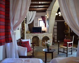 Anna's Stone House - Aptera - Wohnzimmer