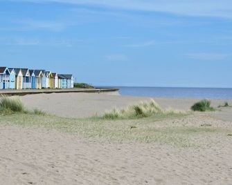 Moorhen Cottage - E3750 - Boston - Beach