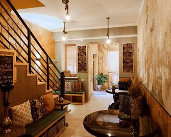 Silkroad Guesthouse - Bişkek