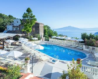 Hotel Jaccarino - Massa Lubrense - Bể bơi