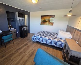 Motel Claude - Dégelis - Bedroom