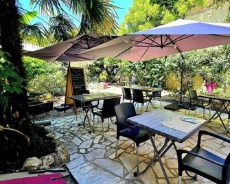 Au Croissant - Buzançais - Patio