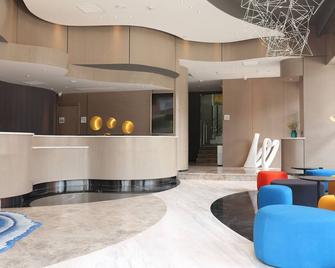ibis Styles Quanzhou Quanxiu Road Hotel - Quanzhou - Rezeption